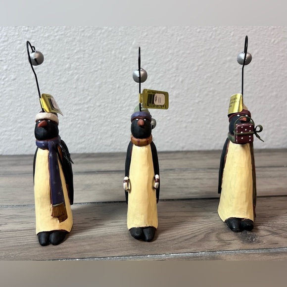 Williraye Studios *NWT* 2006 Christmas Ornaments Marching Penguins set of 3 - Picture 1 of 8
